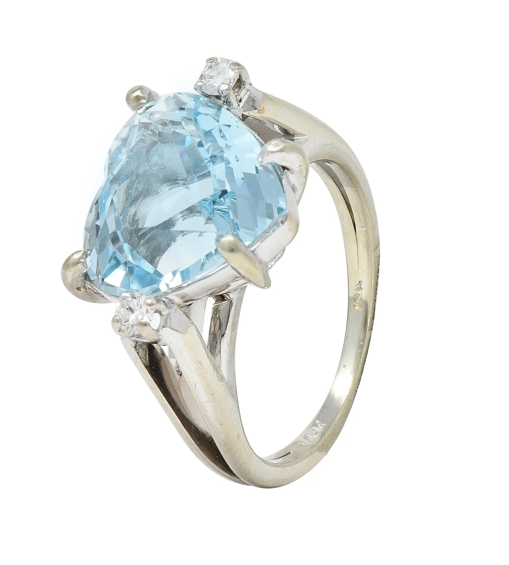 1950s 4.80 CTW Aquamarine Diamond 14 Karat White Gold Heart Three Stone Ring