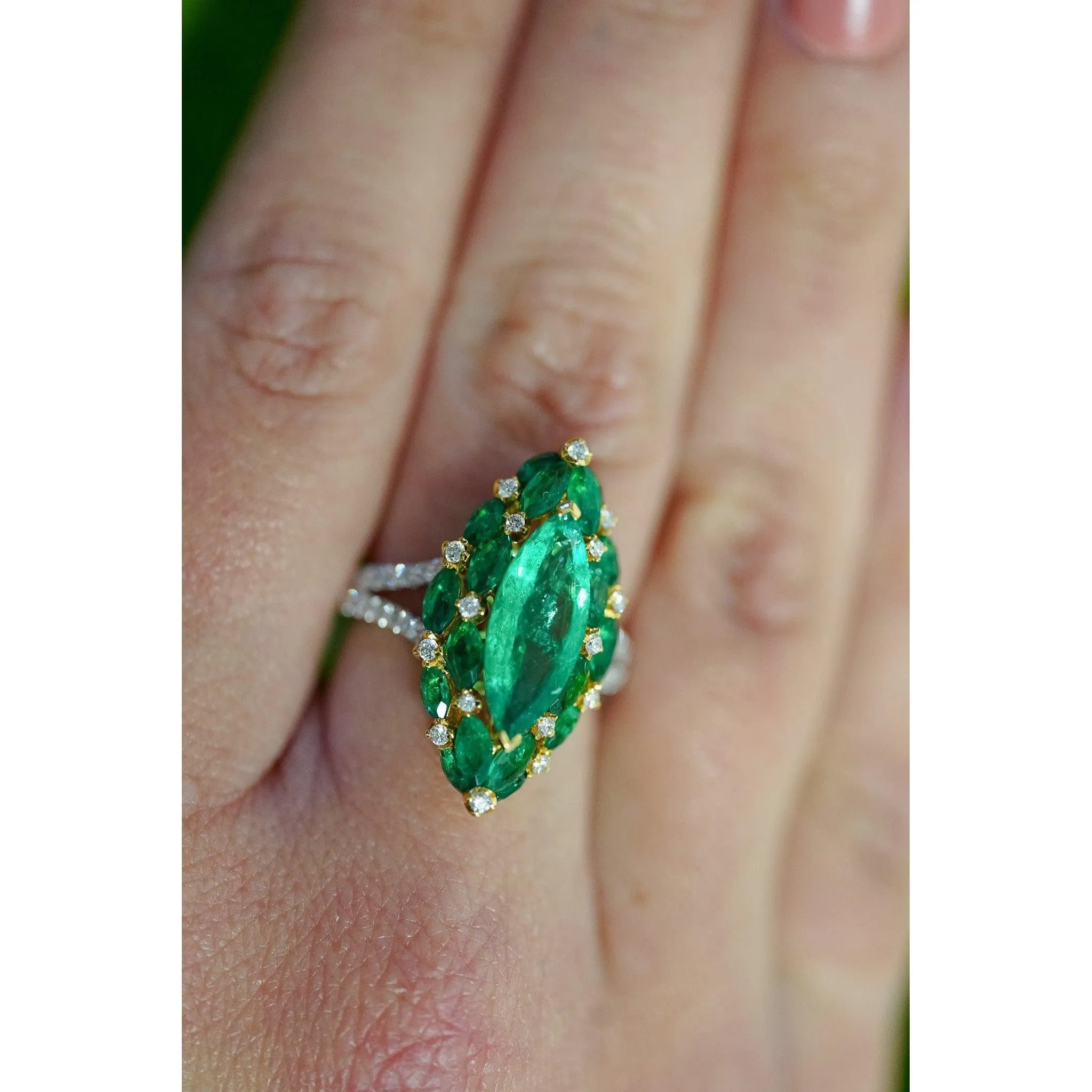 3.89 Carat Marquise Cut Colombian Emerald And Diamond V Shape 18K Ring