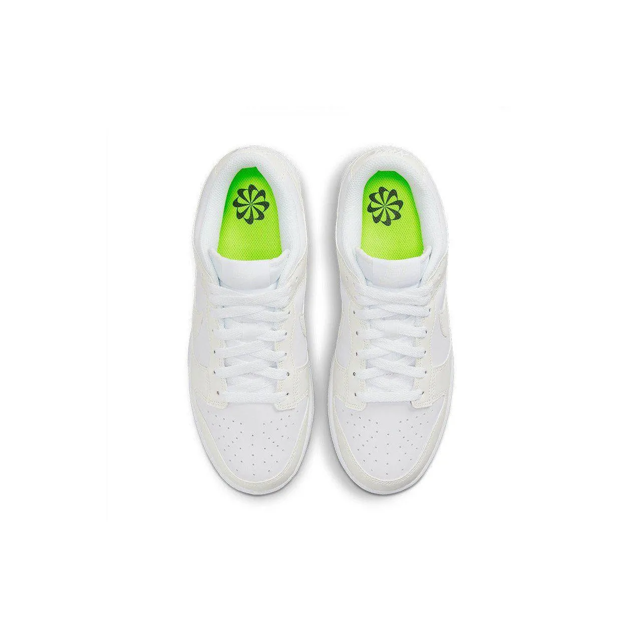 Nike Dunk 'Sail White" Move to Zero W