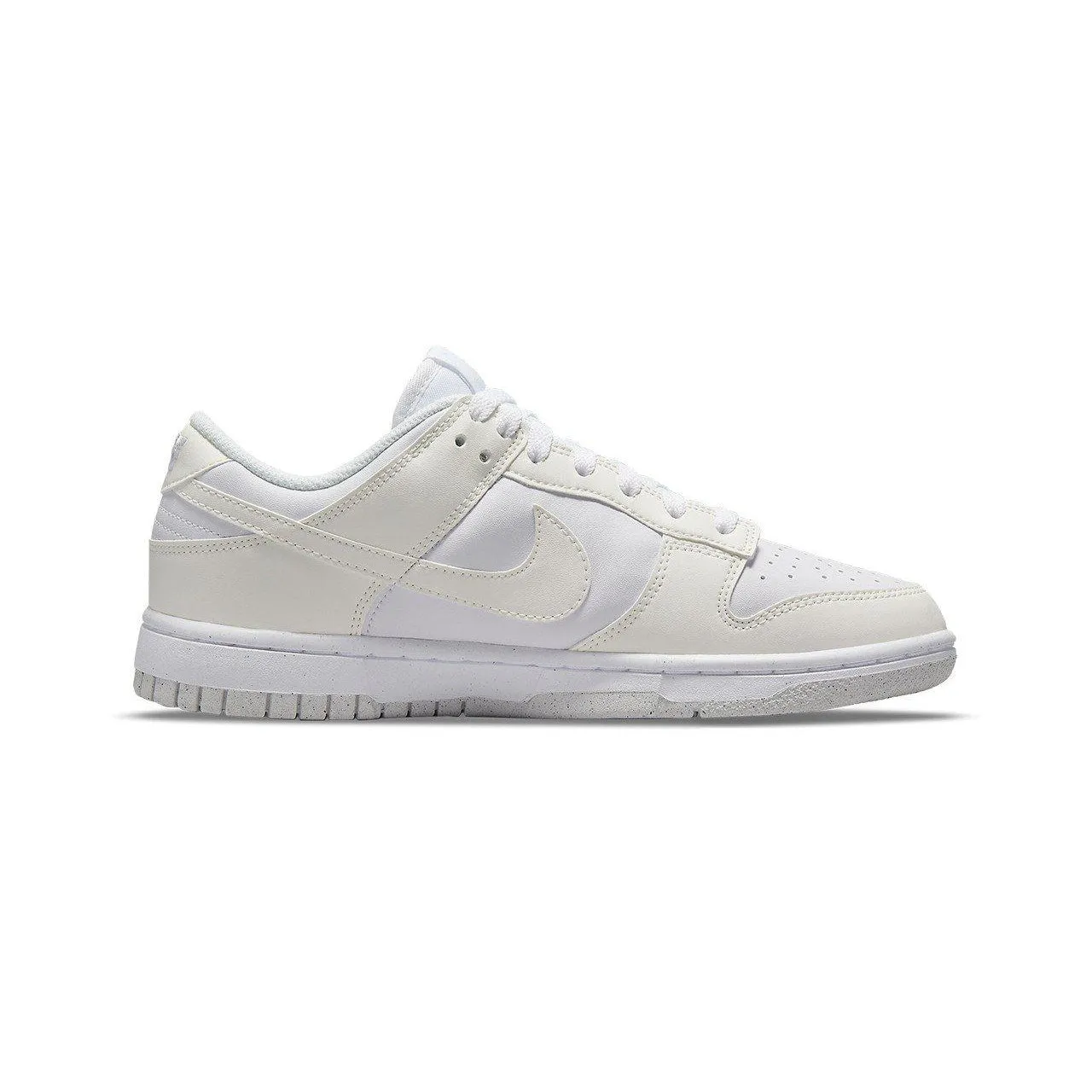 Nike Dunk 'Sail White" Move to Zero W